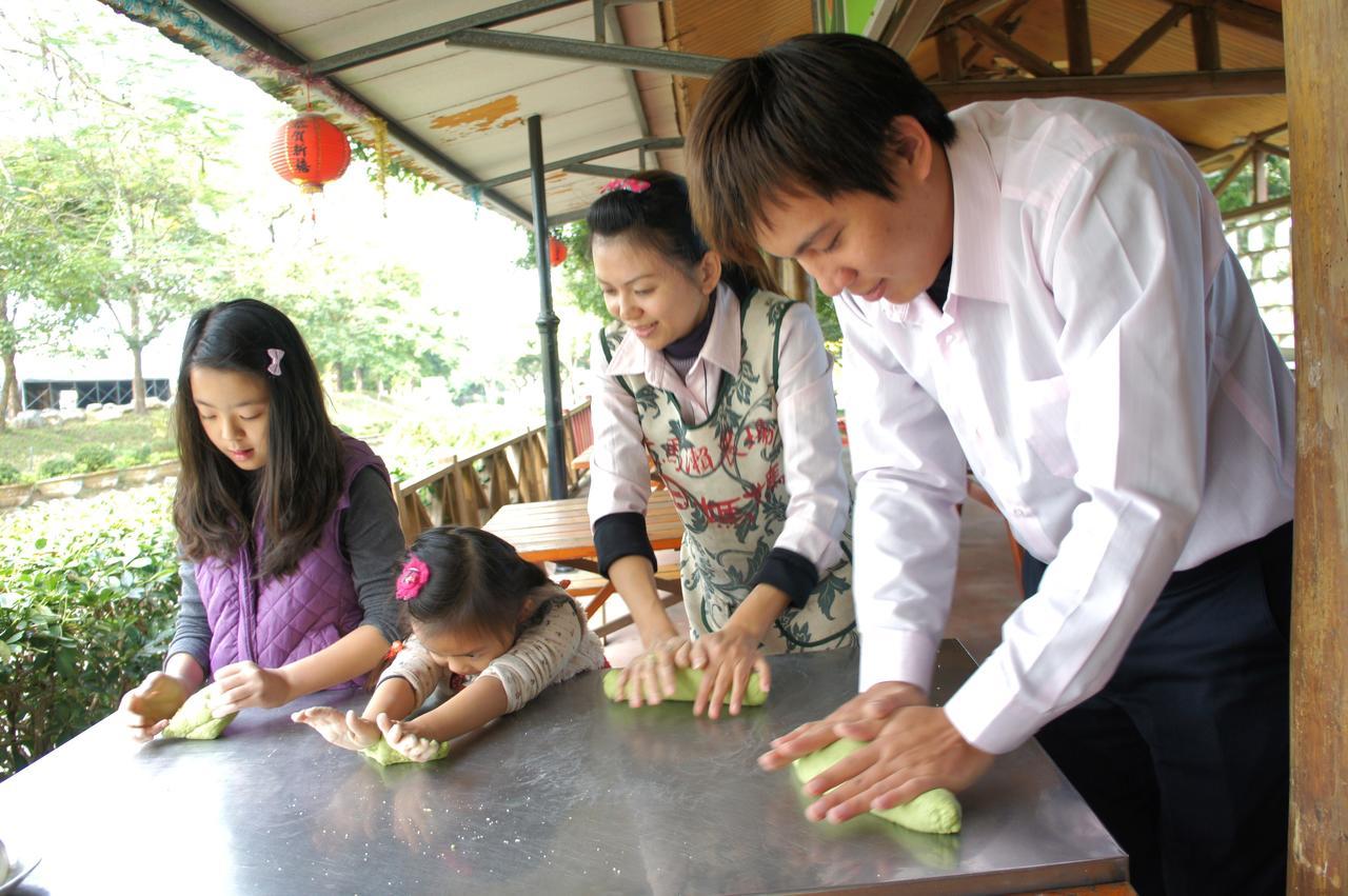 Tsou Ma Lai Farm Hotel Tainan Exterior photo